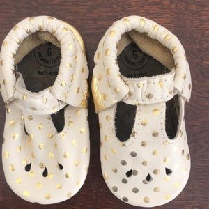 Freshly Picked Gold/Ivory Mary Jane Mini Soles